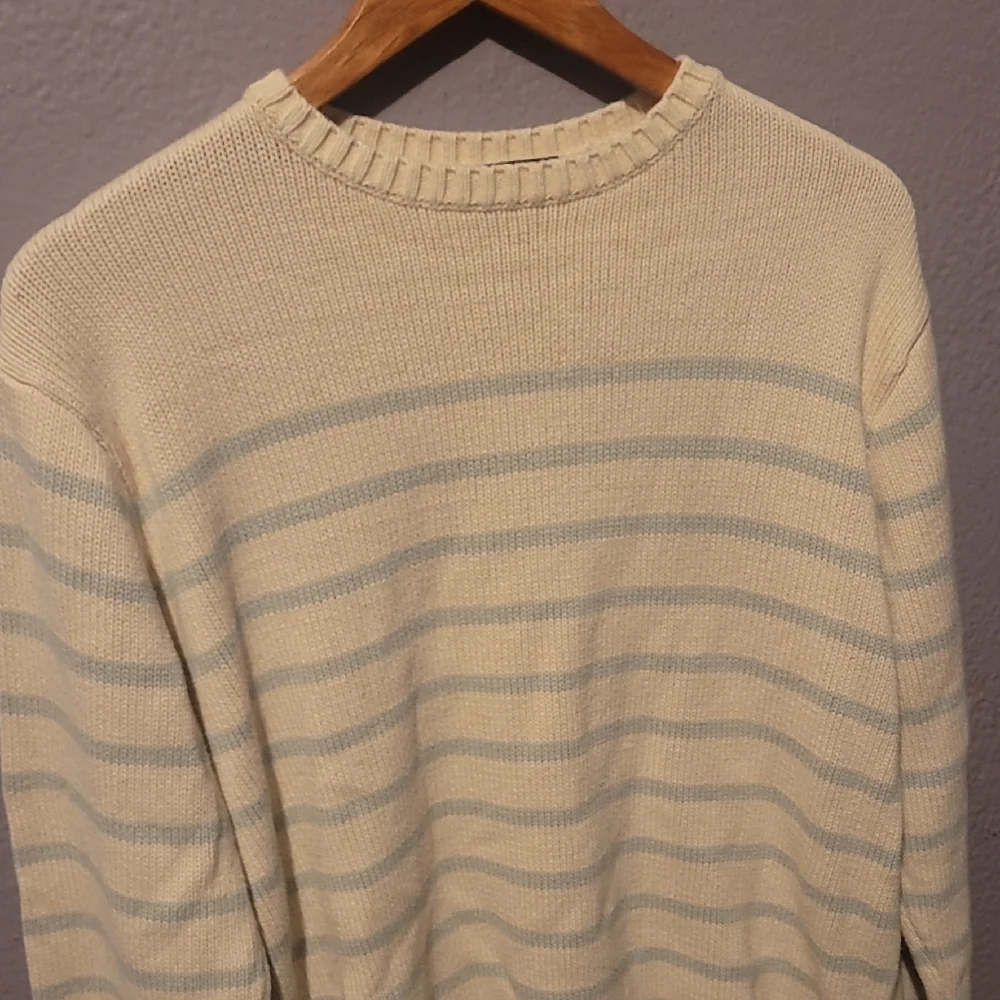 Brandy Melville Cream and Gray Striped Crewneck Sweater